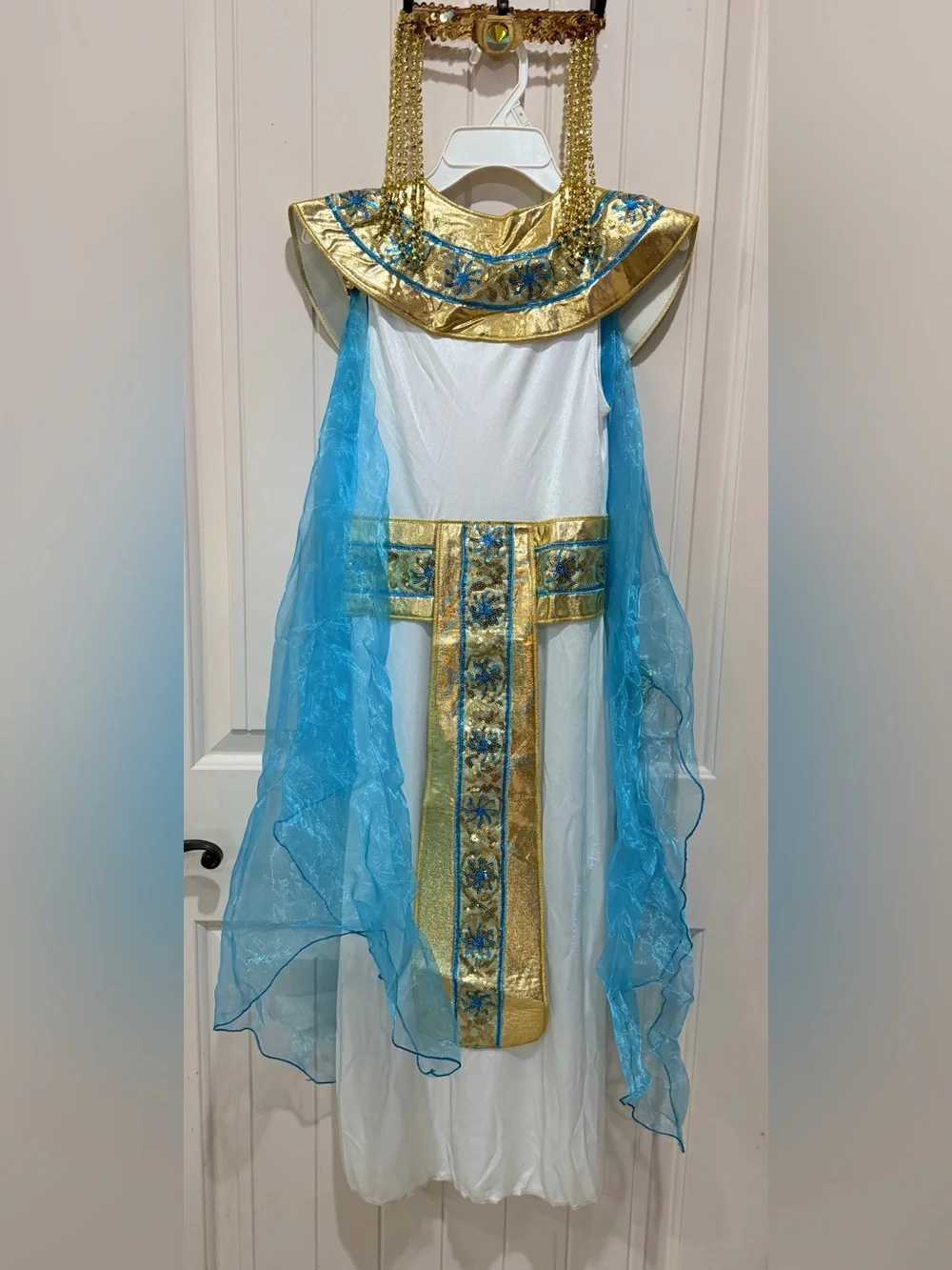 Suit Yourself classic cleopatra